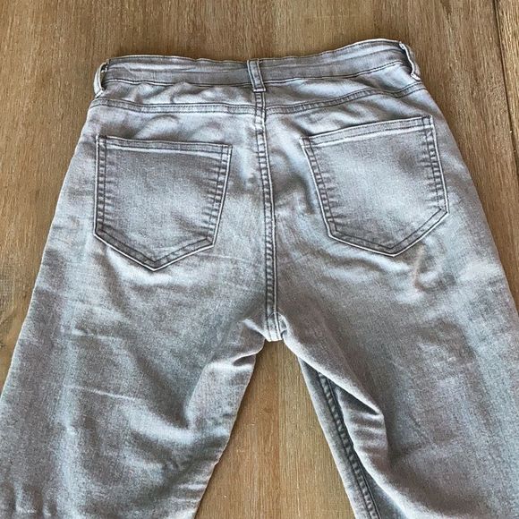 H&M Mid Rise Jeans - Gray - Picture 2 of 6